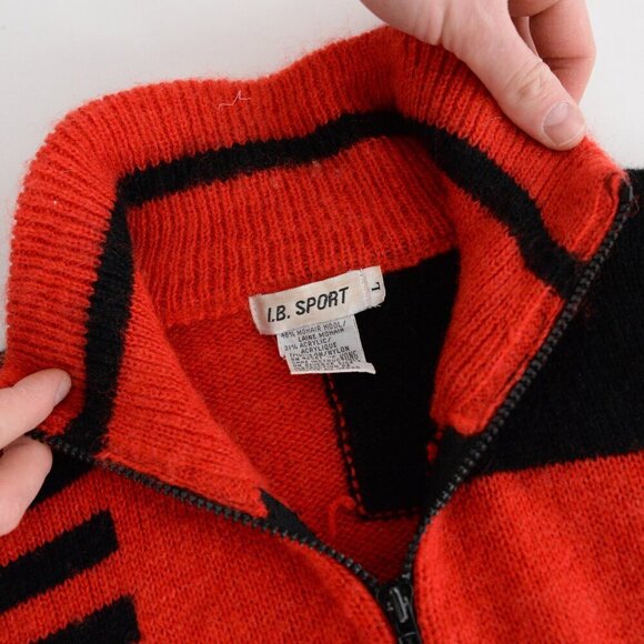 Vintage IB Sport Red Black Block Pattern Fine Knit 48% Mohair Wool Zip Sweater L - Picture 11 of 11